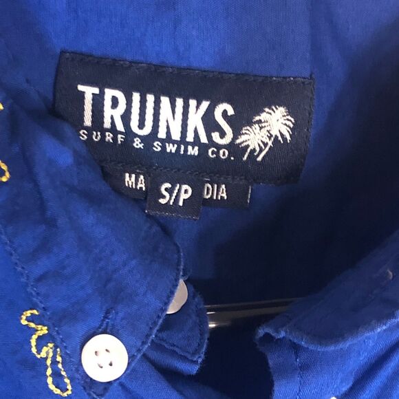 TRUNKS Surf & Swim Co. Men's S Blue Palm Tree Embroidered Short Sleeve Shirt - Picture 4 of 5